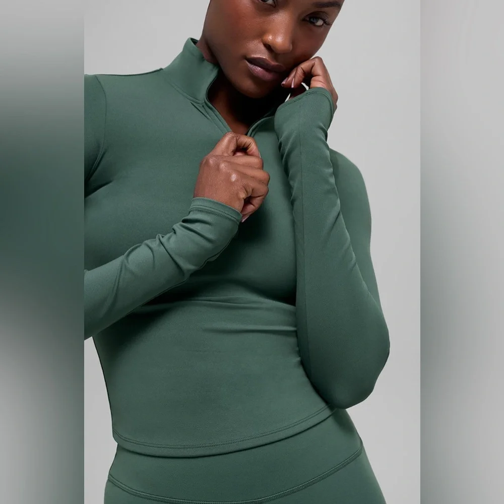 Nwt ALO Softsculpt Precision 1/4‎ Zip Long Sleeve Clover Green